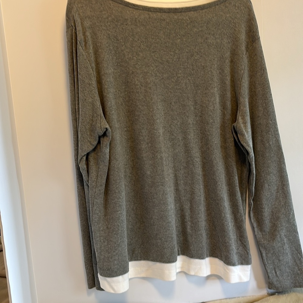 HALLOWEEN L/S GREY HEATHERED TEE SHIRT WHITE BUILT IN COLLAR & BOTTOM HEM - Picture 3 of 5